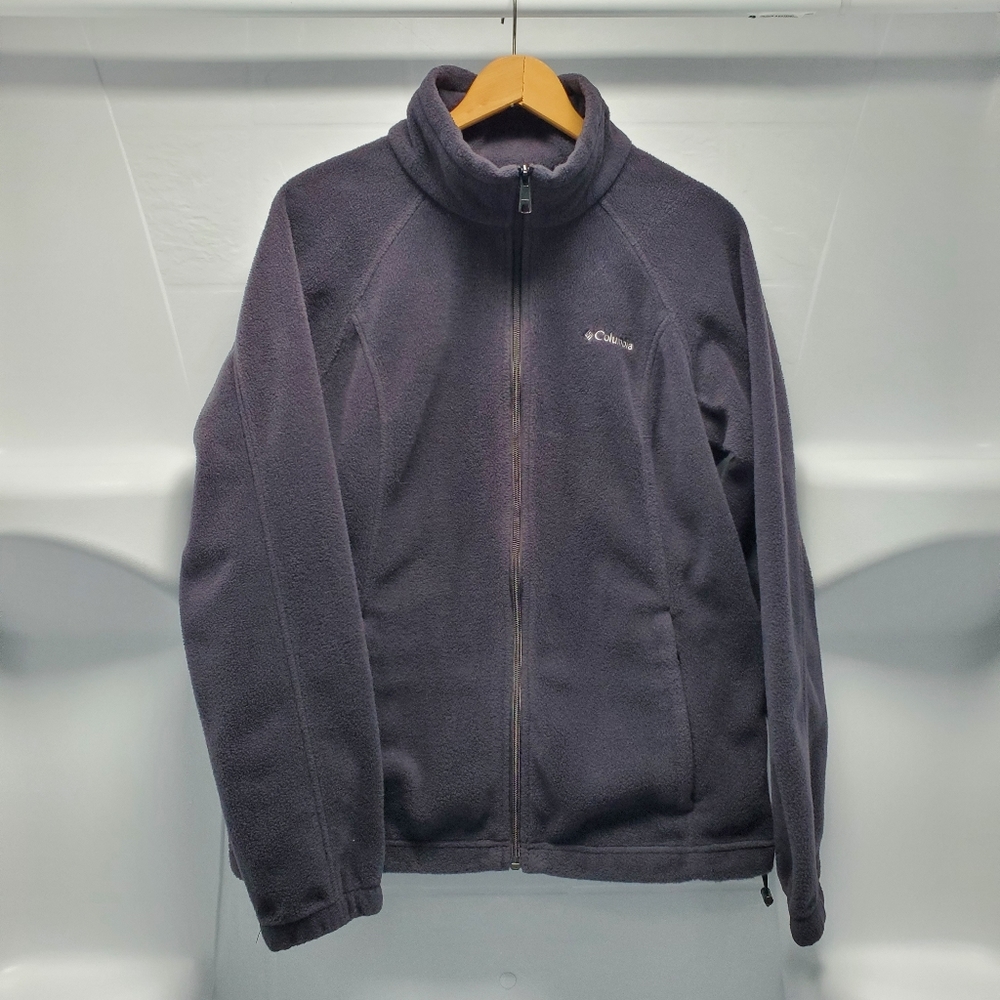 Columbia fleece jacket, black, women's large.